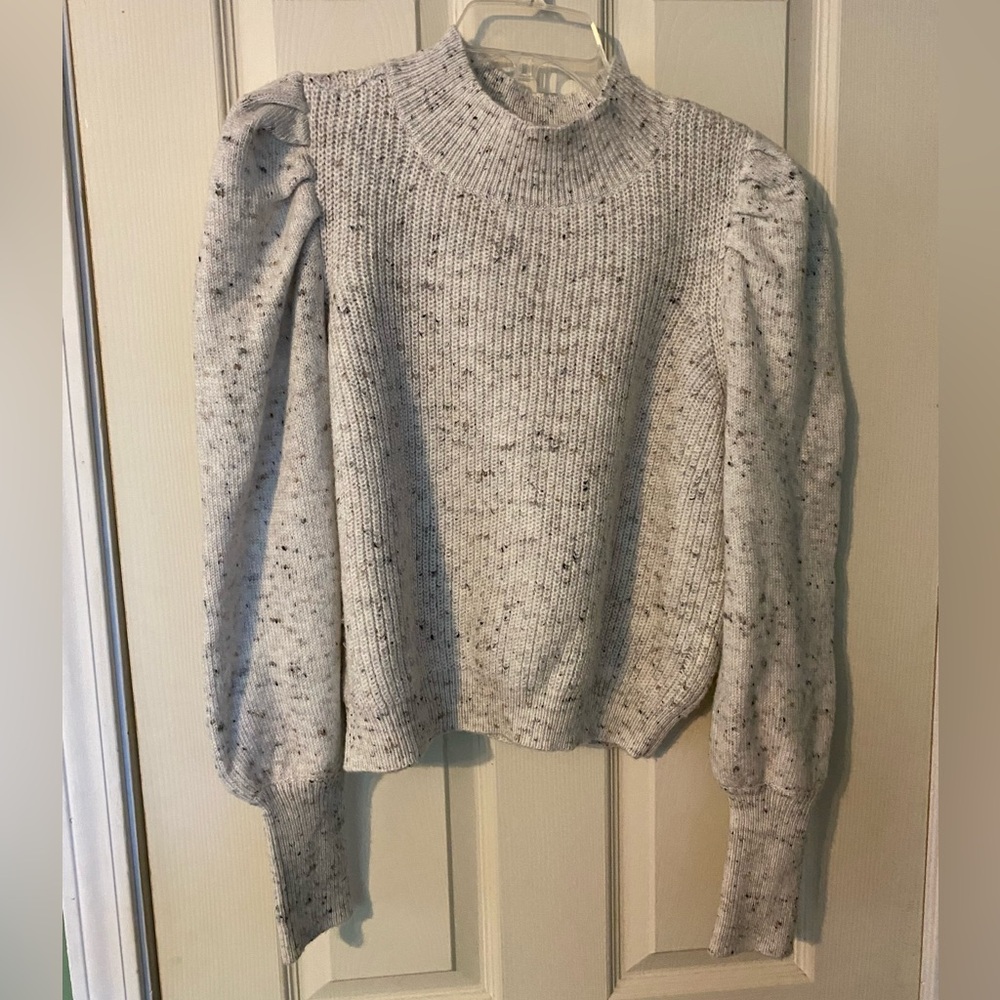 So brand Speckled light Gray Women's Sweater size large